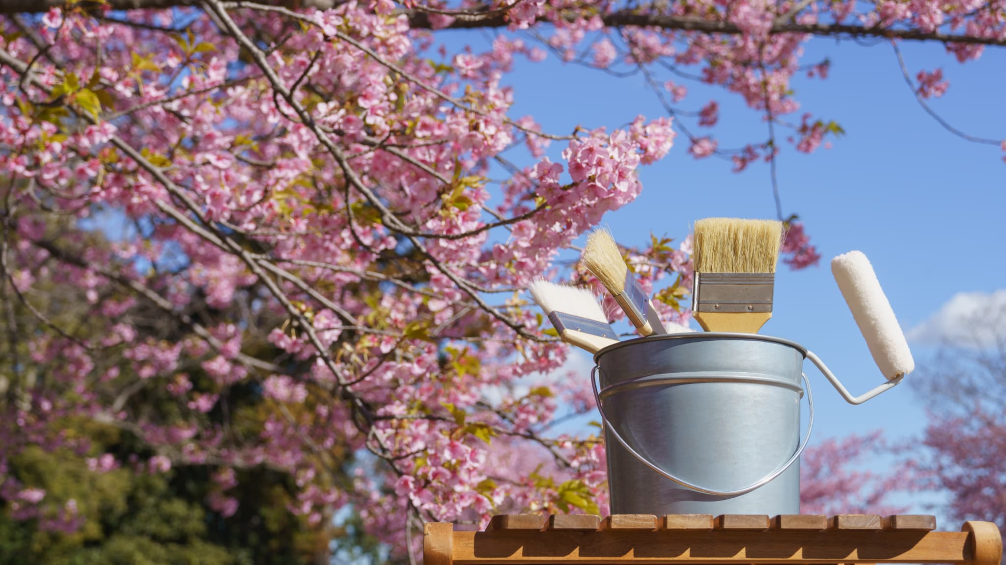 春の外壁塗装で新生活を快適に｜名古屋市名東区の業者選びガイド
